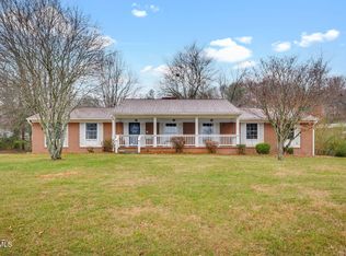 622 Lazy Ln, Kingsport, TN 37663