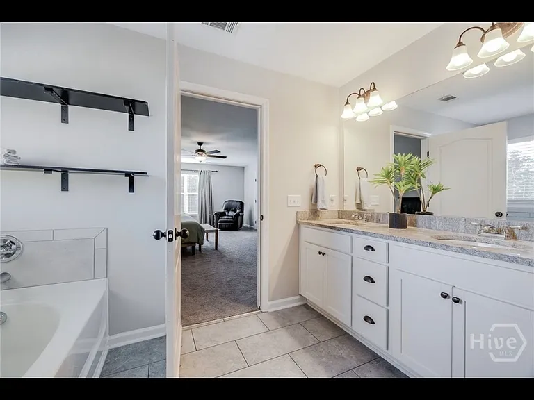 152 Sams Dr — Photo 31