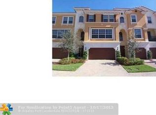 5595 NE Trieste Way, Boca Raton, FL 33487