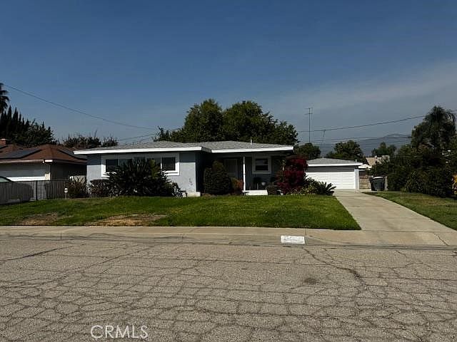 1st image of 1158 E 25th St