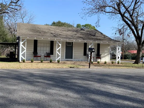 710 Anthony Dr, Ennis, TX 75119