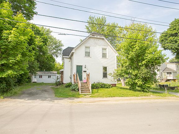 2nd image of 11 Tibbetts Street