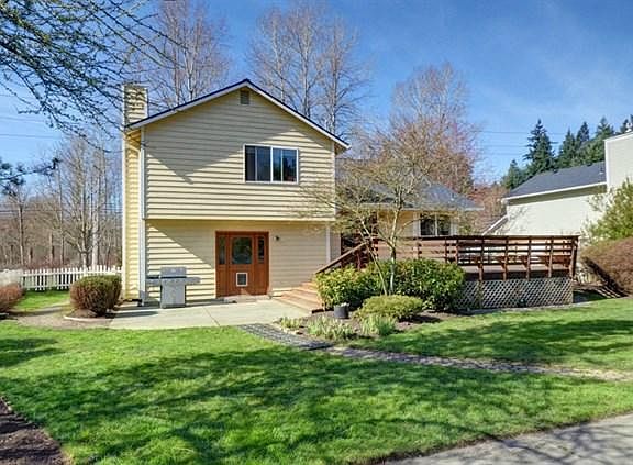 2nd image of 10720 108th Ave NE