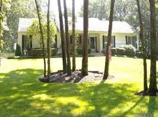 29 Barnes Rd, Wading River, NY 11792
