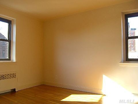 4th image of 13905 85th Dr APT 5B