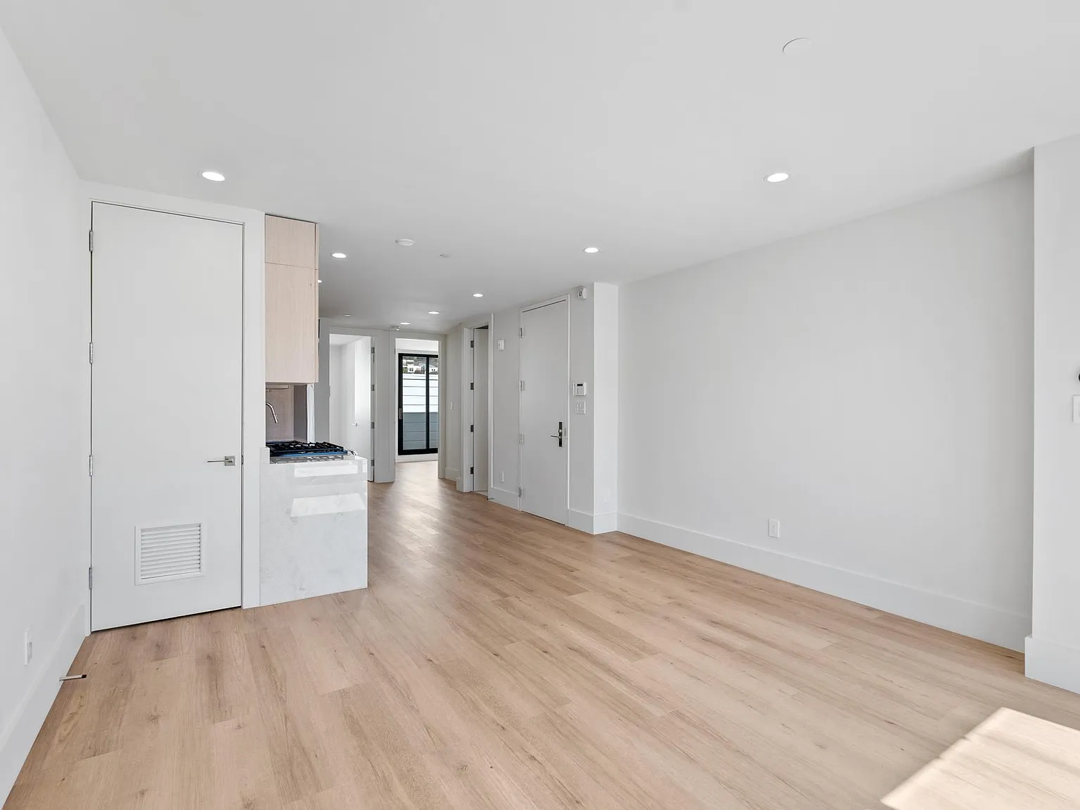 2 bed, $6,495 — Photo 3