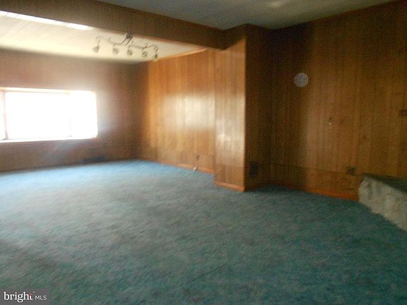4th image of 19 Sunbury St