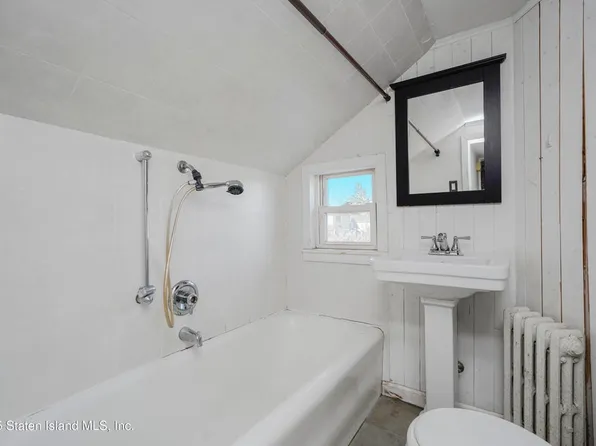 111 David Street image 27 of 38