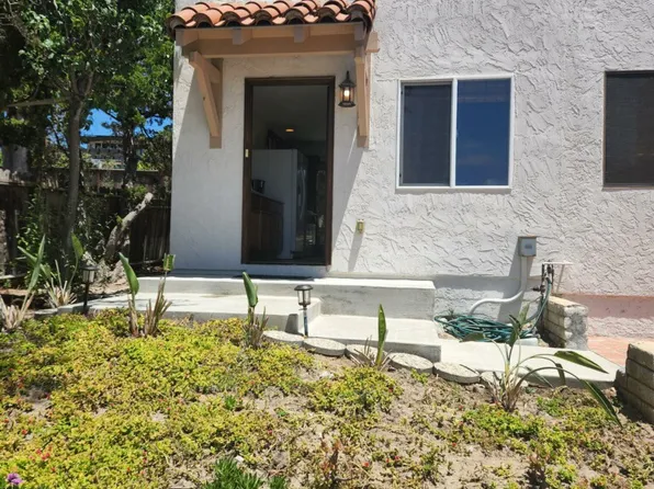 1531 Burgundy Rd, Encinitas, CA 92024