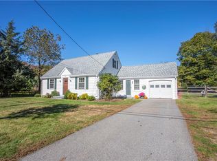726 Ledge Rd, Seekonk, MA 02771