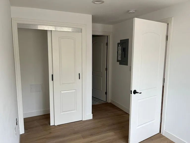 255 S Avenue 55 — Photo 21