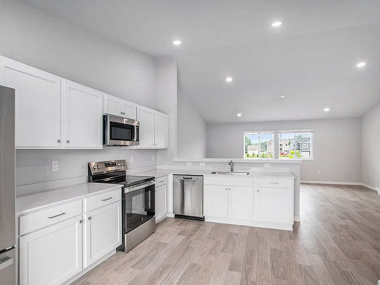 123 Mackenzie St — Photo 6