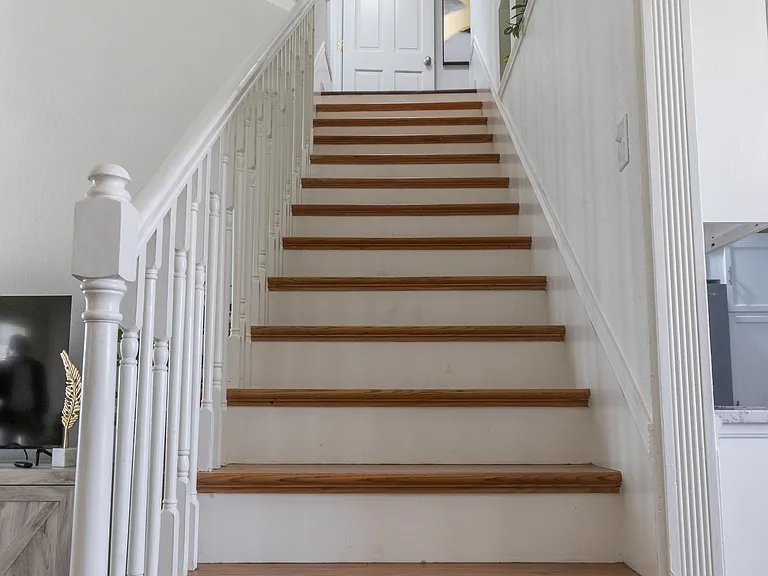 8073 Bonnie Cir — Photo 39