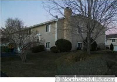 2nd image of 801 125th Ln NE