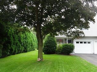 19 Morgan Ave #A, Westfield, MA 01085