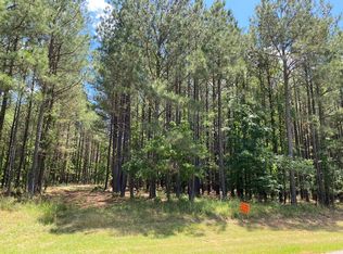 1034 Hunters Lndg, Tignall, GA 30668