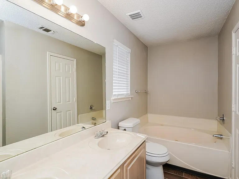 8112 Broken Arrow Rd — Photo 12