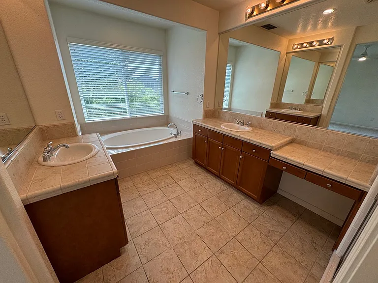 4270 Rimini Way — Photo 21