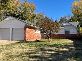 1004 Hampton Dr, Del City, OK 73115