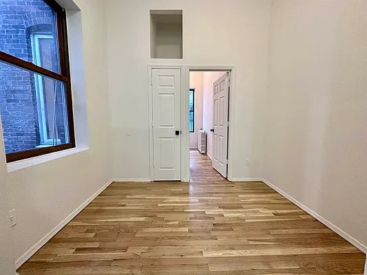 Rented by J PRESTON AND ASSOCIATES INC | media 8