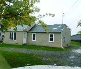 2437 Middle Rd, Oneida, NY 13421