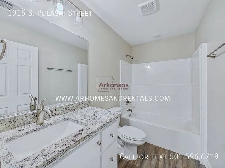 1915 S Pulaski St — Photo 7