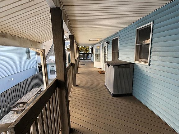 3rd image of 39 Sampson Avenue #6