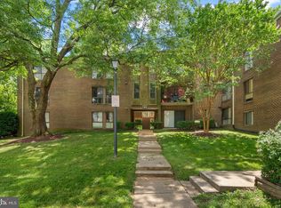 17802 Buehler Rd #7-2-G, Olney, MD 20832