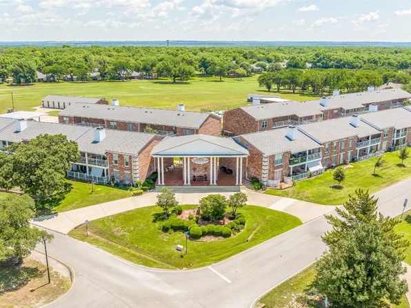 8511 Westover Ct APT 126, Granbury, TX 76049
