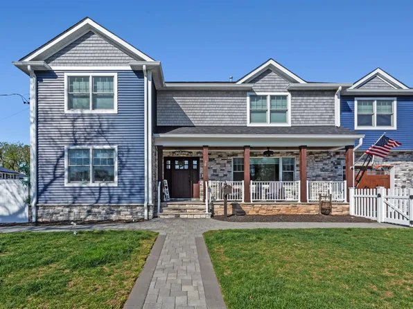70 Woodside Ave, Hasbrouck Heights, NJ 07604