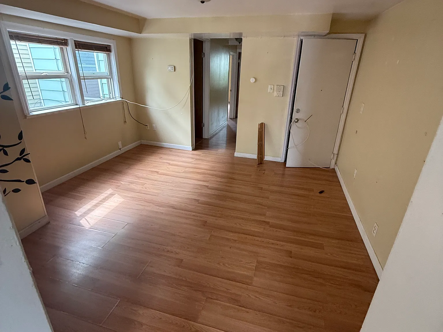 2 bed, $1,900 — Photo 3