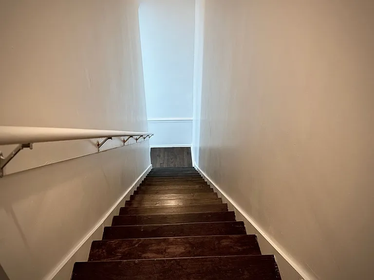 236 S Watkins St — Photo 4
