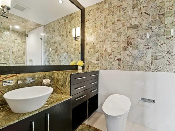 174 Washington Street image 23 of 33