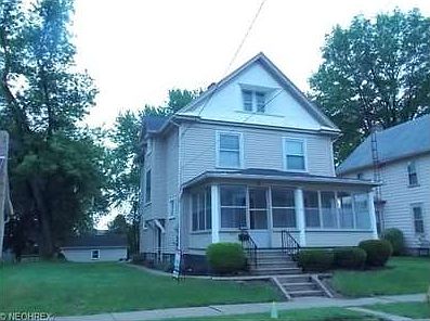 1st image of 255 W Martin St