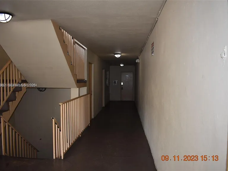 11840 NE 19th Dr #14 — Photo 20