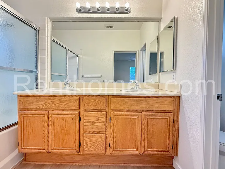 11065 Caminito Arcada — Photo 22