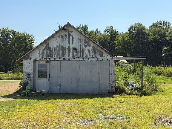 4th image of 12926 Neal Rd