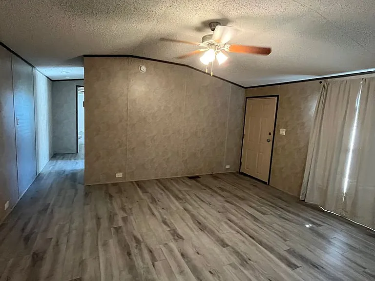 764 Wilson Dr — Photo 41