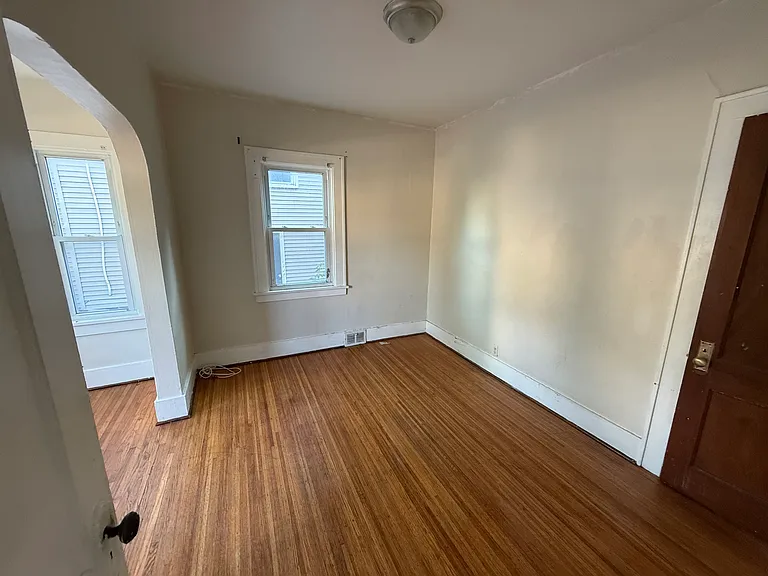 1624 N Goodman St #1 — Photo 8