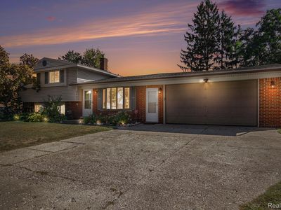 5807 Shetland Way, Waterford, MI, 48327