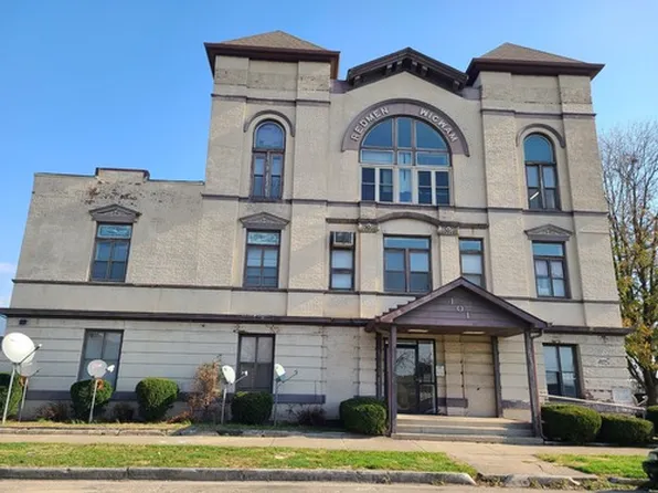 101 N 12th St, Terre Haute, IN