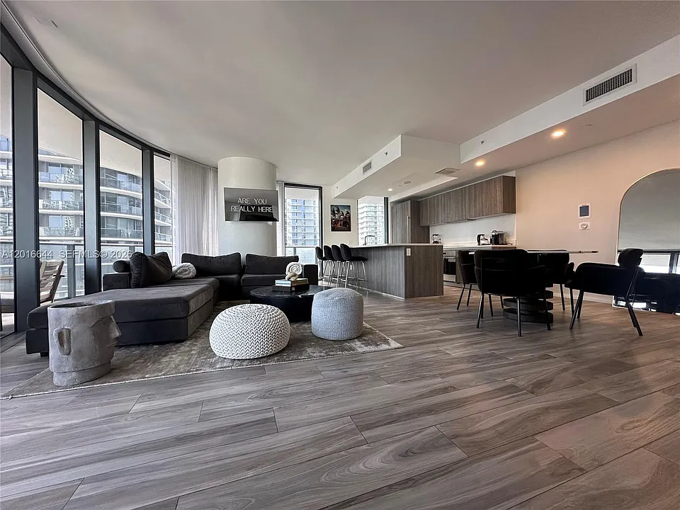 801 S Miami Ave #2001