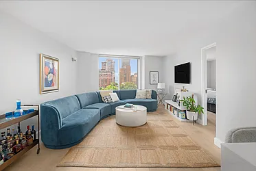 303 Greenwich Street