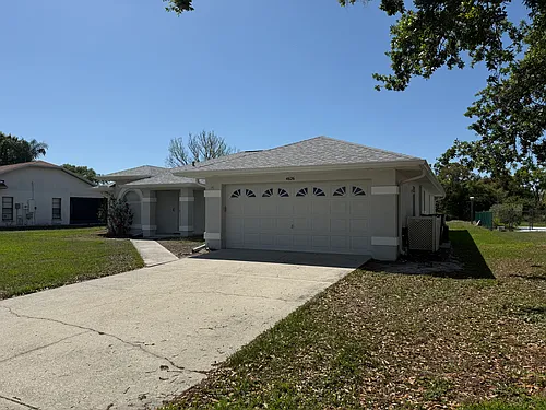 4626 34th Ct E Photo 1