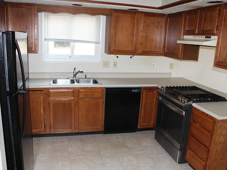 33B Keran Manor Ct #B — Photo 3