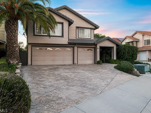 24239 Bella Ct, Santa Clarita, CA 91321