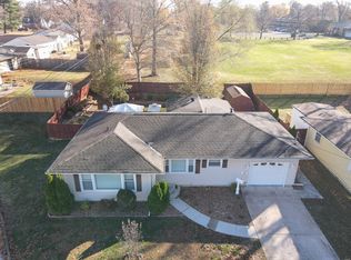 10 Timothy Ln, Belleville, IL