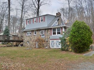 18 Bushwick Ln, West Milford, NJ 07480