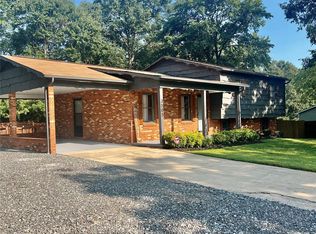 3505 Deal Mill Rd, Hudson, NC 28638