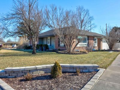 2306 Montclair Dr, Salina, KS, 67401